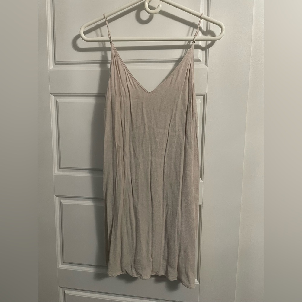 Aritzia Wilfred Free Dress